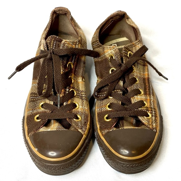 brown plaid converse